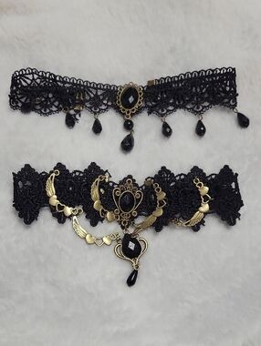 5/$20** 2x Black And Gold Colored Chokers